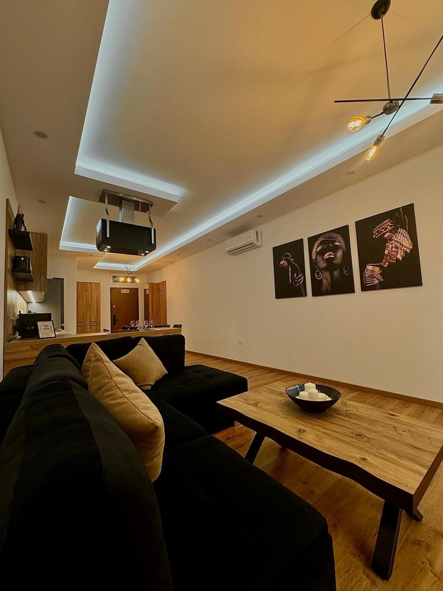 Luxury Central Baba Apartment Shkodër Eksteriør billede